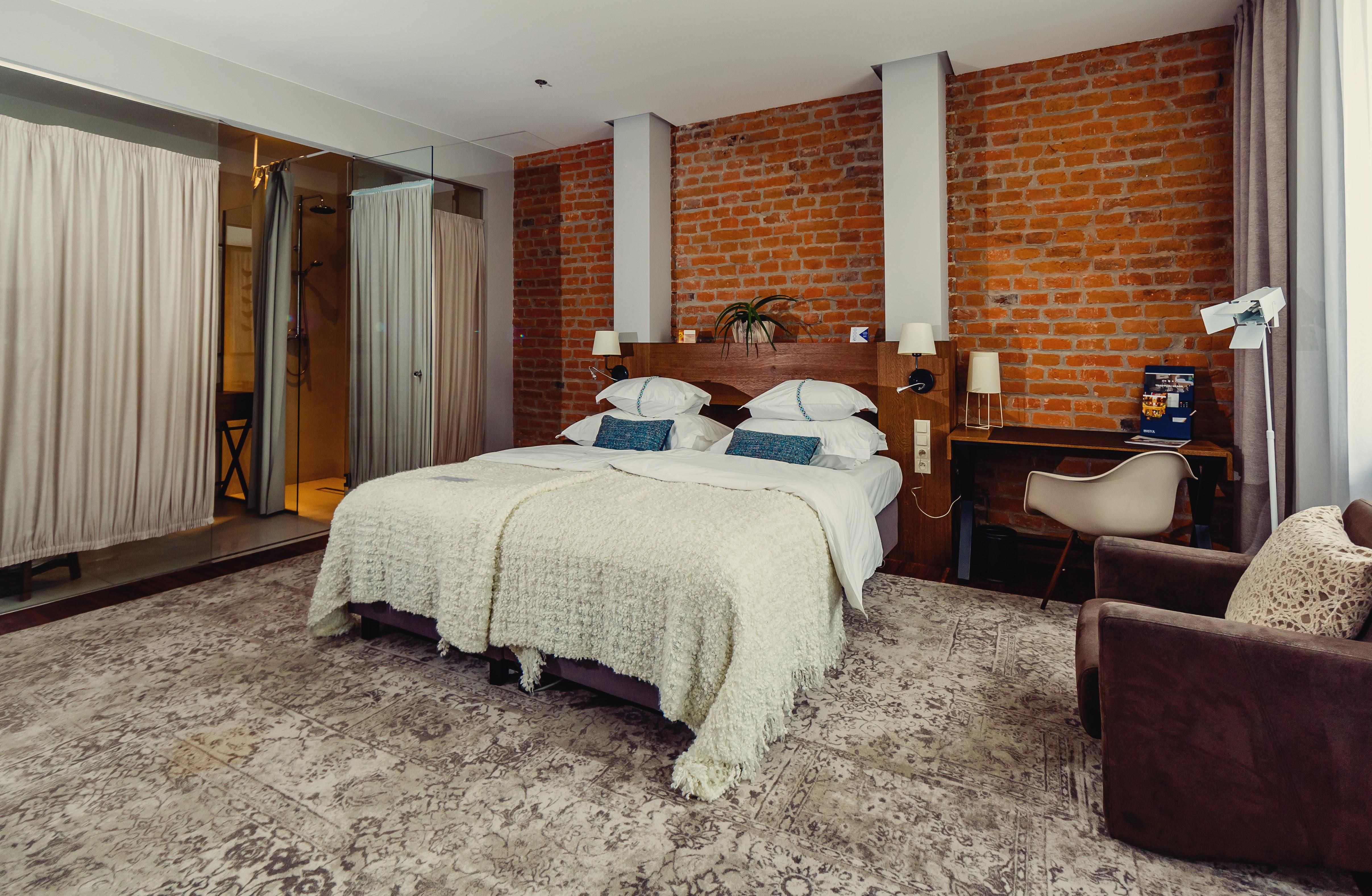布里斯托尔传统奢华酒店 热舒夫 外观 照片 A room at the hotel
