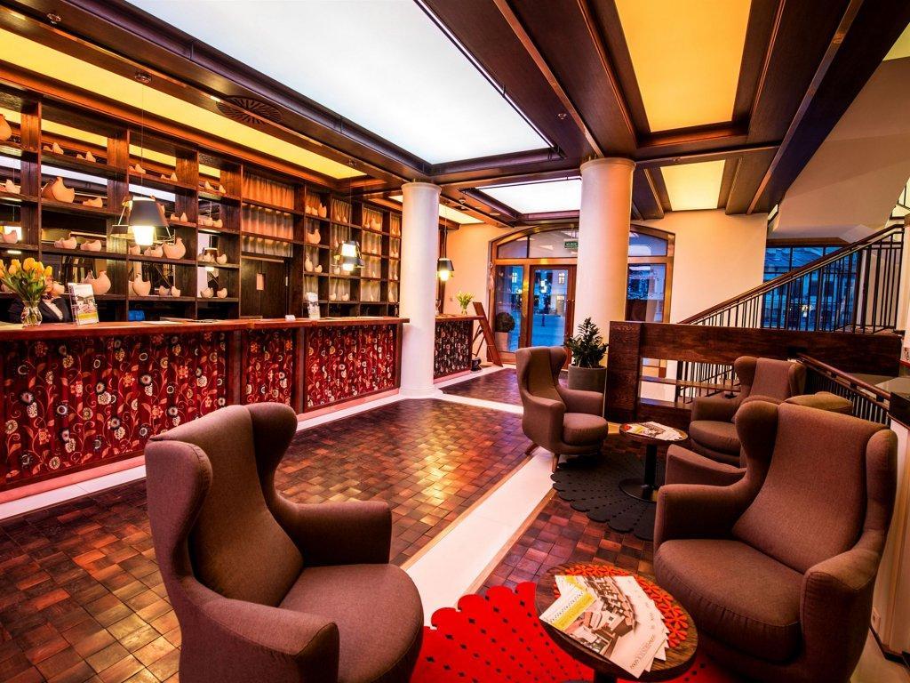 布里斯托尔传统奢华酒店 热舒夫 外观 照片 Lobby