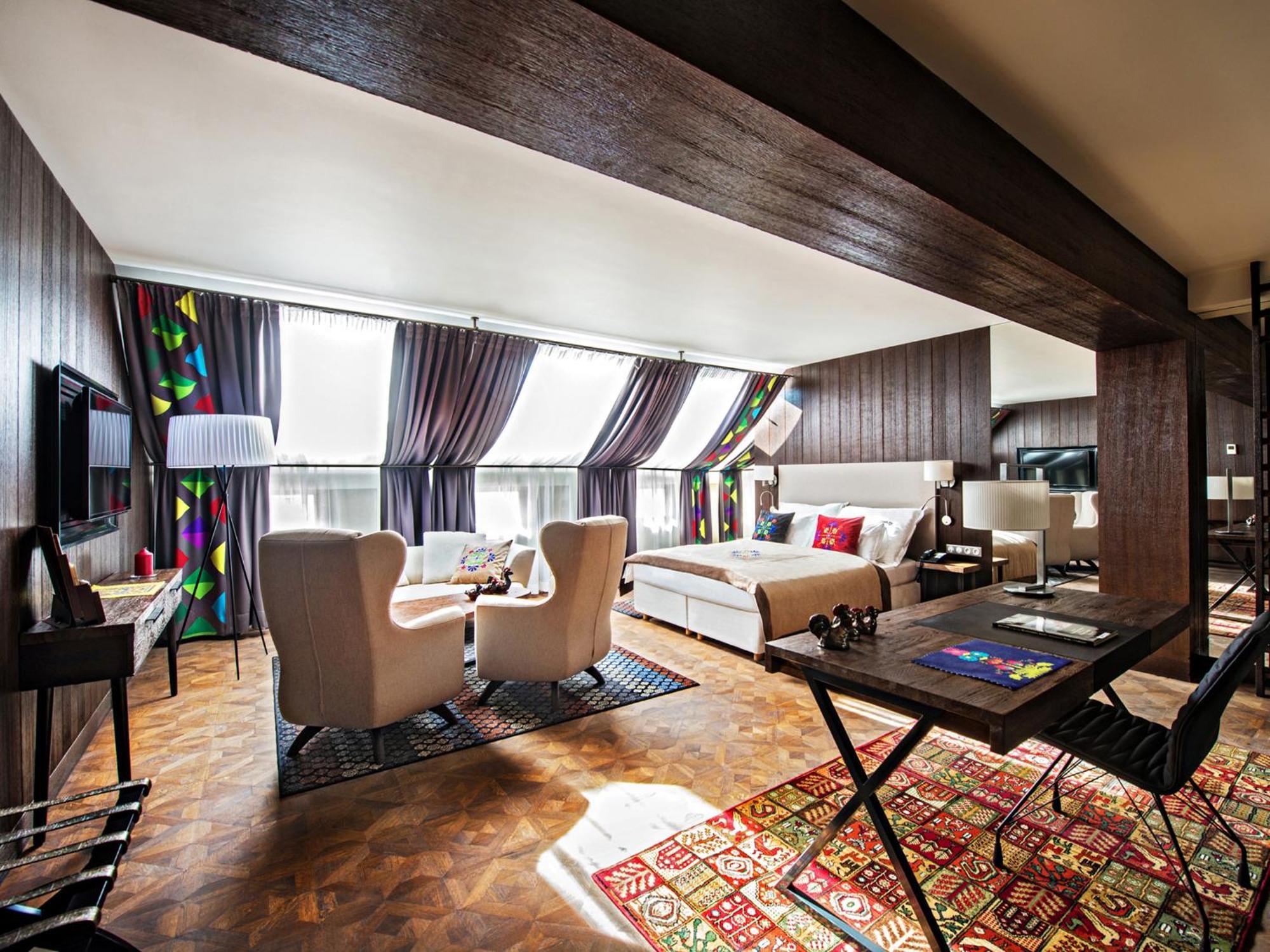布里斯托尔传统奢华酒店 热舒夫 外观 照片 The Penthouse Suite
