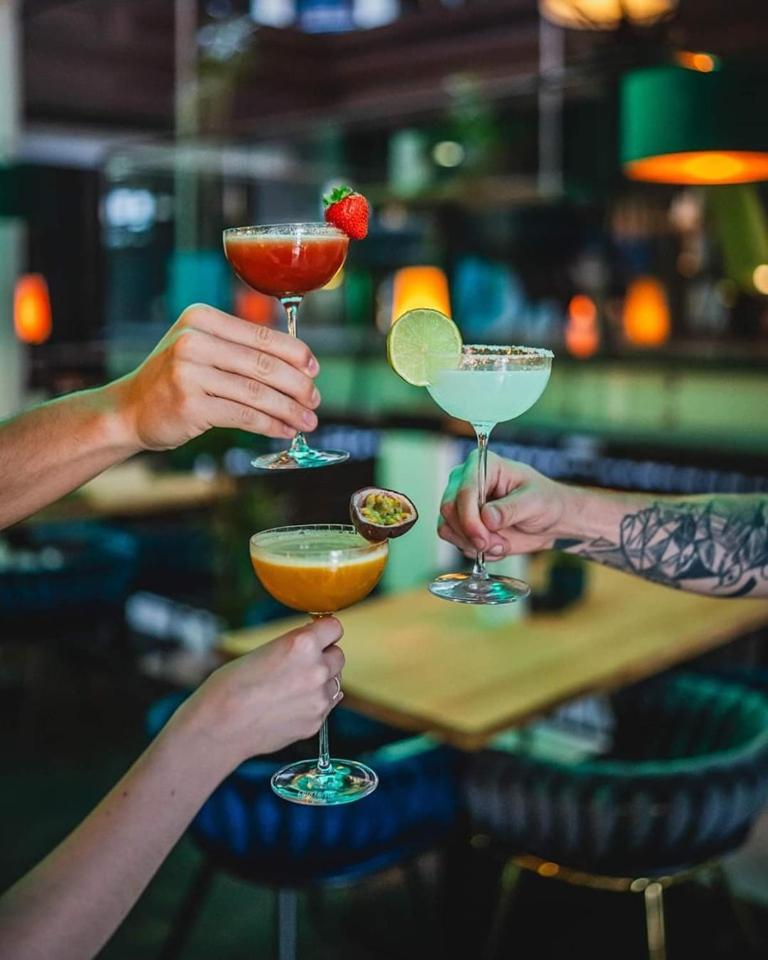 布里斯托尔传统奢华酒店 热舒夫 外观 照片 Cocktails