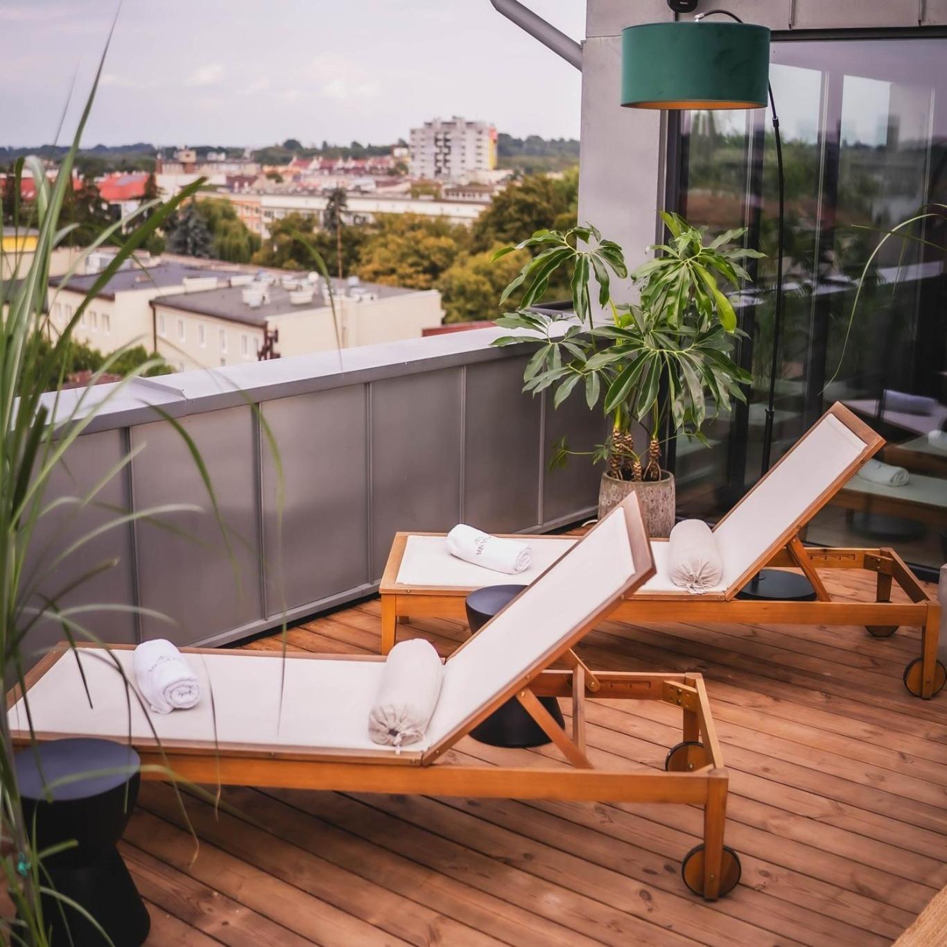 布里斯托尔传统奢华酒店 热舒夫 外观 照片 The rooftop terrace